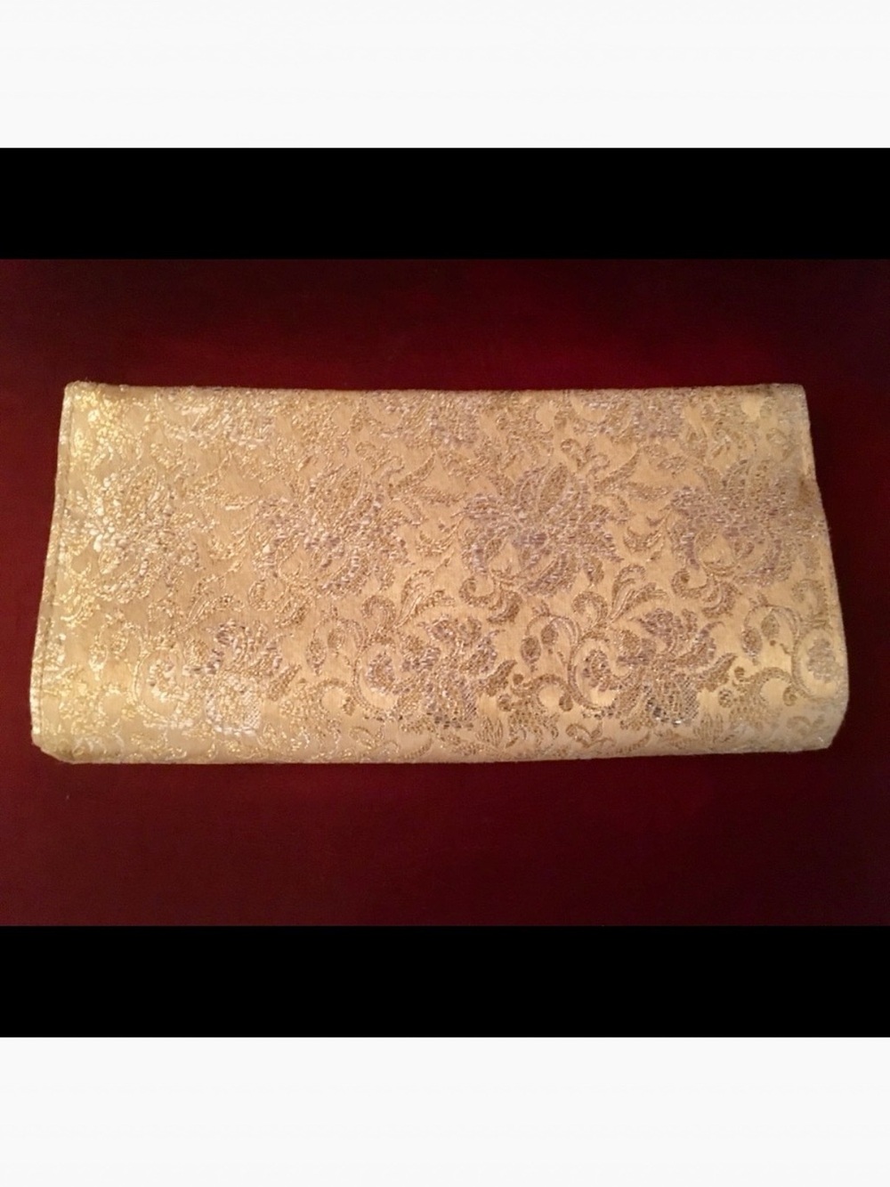 Elegant Vintage Gold Lace Evening Open Clutch